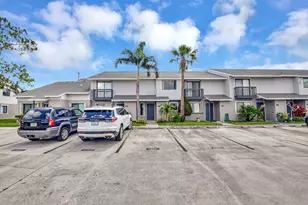1506 Wharf Ln, Greenacres, FL 33463 - Photo 4
