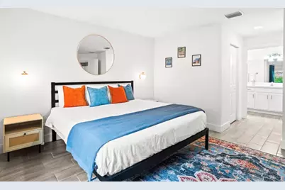 565 Lilac Court, West Palm Beach, FL 33407 - Photo 18