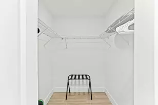 565 Lilac Ct, West Palm Beach, FL 33407 - Photo 20