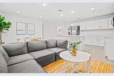 565 Lilac Court, West Palm Beach, FL 33407 - Photo 10