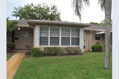 1315 SE High Point Way Way SE #B, Delray Beach, FL 33445 - Photo 2