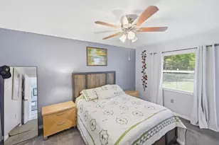 225 SW Crescent Ave, Port Saint Lucie, FL 34984 - Photo 16