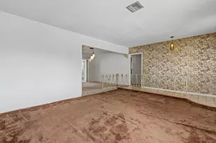 5309 Hayes St, Hollywood, FL 33021 - Photo 6