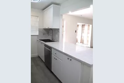 1217 S Drive Way #A, Delray Beach, FL 33445 - Photo 6