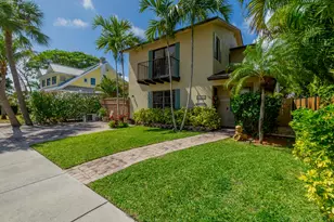 1827 N Palmway, Lake Worth Beach, FL 33460 - Photo 2