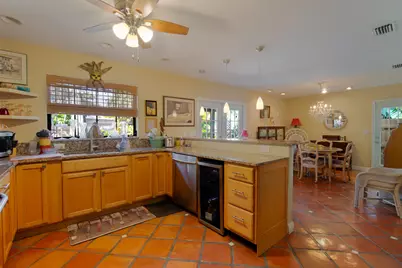 1827 N Palmway, Lake Worth Beach, FL 33460 - Photo 12