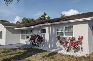 22682 Family Cir, Boca Raton, FL 33428 - Photo 14