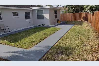 22682 Family Circle, Boca Raton, FL 33428 - Photo 16