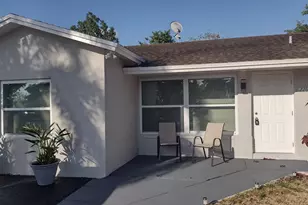 22682 Family Cir, Boca Raton, FL 33428 - Photo 10