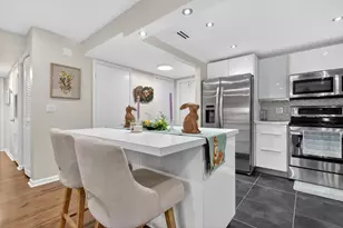 720 N Dixie Hwy, Lantana, FL 33462 - Photo 1