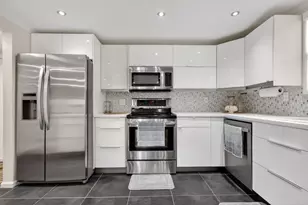 720 N Dixie Hwy, Lantana, FL 33462 - Photo 8