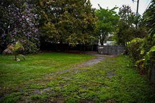 3825 Lakewood Rd, Palm Springs, FL 33461 - Photo 12