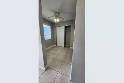 3146 Via Poinciana #414, Lake Worth, FL 33467 - Photo 16