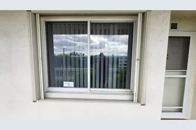 3146 Via Poinciana #414, Lake Worth, FL 33467 - Photo 12