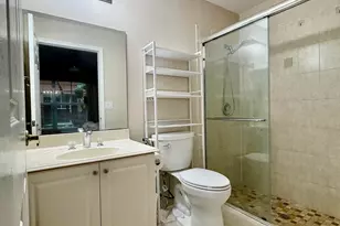 1033 NE 17th Way, Fort Lauderdale, FL 33304 - Photo 14