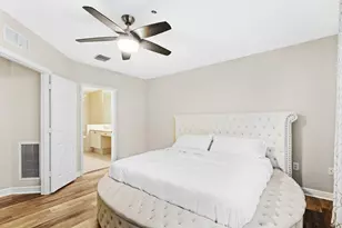 1033 NE 17th Way, Fort Lauderdale, FL 33304 - Photo 6