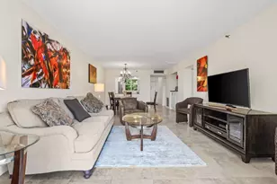 2070 Homewood Blvd, Delray Beach, FL 33445 - Photo 10