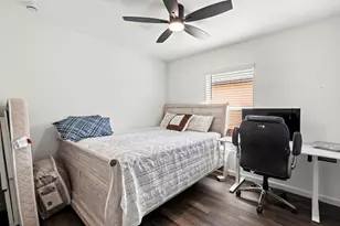 701 Carlyle Wy, Fort Pierce, FL 34947 - Photo 24