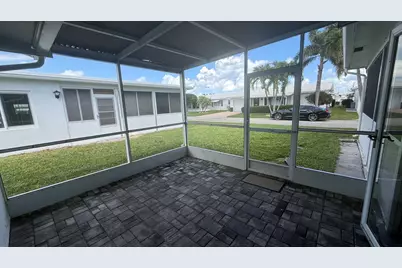 1901 SW 14th Avenue, Boynton Beach, FL 33426 - Photo 6