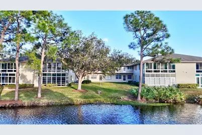12 Lake Vista Trail #201, Port Saint Lucie, FL 34952 - Photo 2