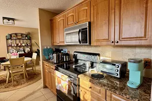 12 Lake Vista Trail, Port Saint Lucie, FL 34952 - Photo 20