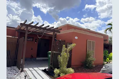 1641 Fairway Road, Pembroke Pines, FL 33026 - Photo 1