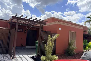 1641 Fairway Rd, Pembroke Pines, FL 33026 - Photo 1