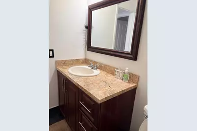 1641 Fairway Road, Pembroke Pines, FL 33026 - Photo 8