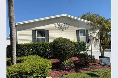 8181 14th Hole Drive, Port Saint Lucie, FL 34952 - Photo 2