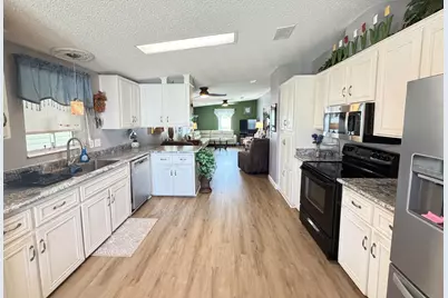 8181 14th Hole Drive, Port Saint Lucie, FL 34952 - Photo 14