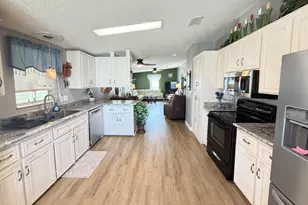 8181 14th Hole Dr, Port Saint Lucie, FL 34952 - Photo 14