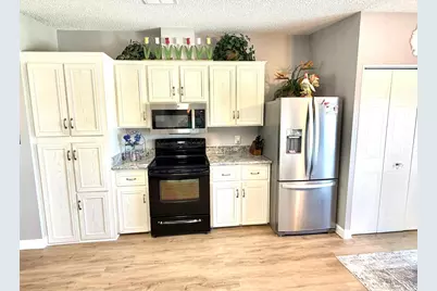 8181 14th Hole Drive, Port Saint Lucie, FL 34952 - Photo 10