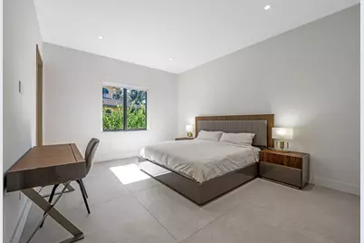 1000 SW 93rd Avenue, Plantation, FL 33324 - Photo 20