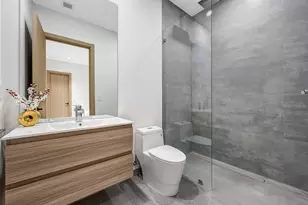 1000 SW 93rd Ave, Plantation, FL 33324 - Photo 18