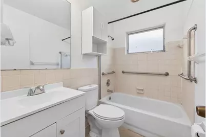 4955 NW 47th Terrace, Tamarac, FL 33319 - Photo 10