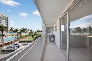 3640 N Ocean Dr, Riviera Beach, FL 33404 - Photo 28