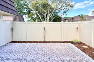 7206 72nd Way, West Palm Beach, FL 33407 - Photo 2