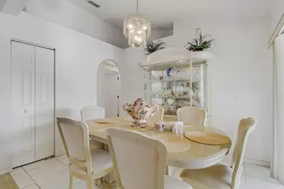 702 SE Lighthouse Avenue SE, Port Saint Lucie, FL 34983 - Photo 16