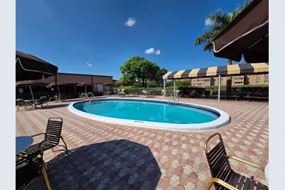 9721 Sunrise Lakes Boulevard #202, Sunrise, FL 33322 - Photo 20
