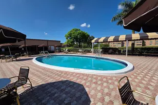 9721 Sunrise Lakes Blvd, Sunrise, FL 33322 - Photo 20