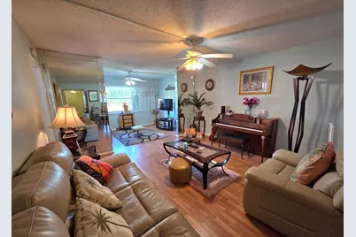 9721 Sunrise Lakes Boulevard #202, Sunrise, FL 33322 - Photo 8