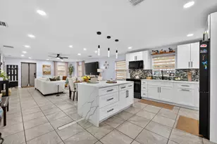 900 SW 12th St, Belle Glade, FL 33430 - Photo 16