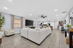 900 SW 12th St, Belle Glade, FL 33430 - Photo 8