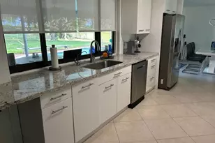 2400 SW 86th Ave, Davie, FL 33324 - Photo 10