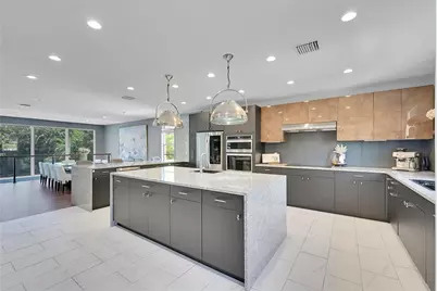 640 NE 17th Way, Fort Lauderdale, FL 33304 - Photo 8