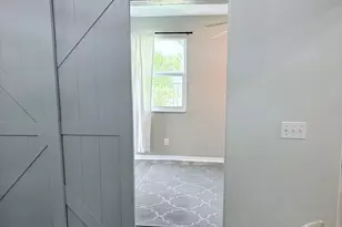 462 SE Cork Rd, Port Saint Lucie, FL 34984 - Photo 22