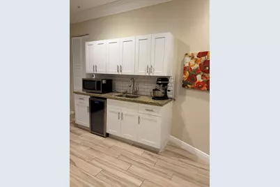 12444 NW 18th Court, Pembroke Pines, FL 33028 - Photo 4