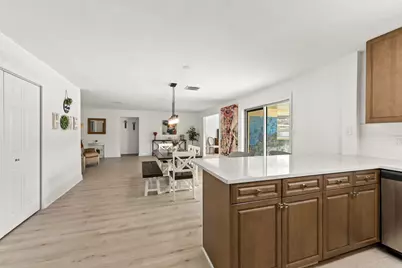 2503 Chesterfield Drive, Fort Pierce, FL 34982 - Photo 16