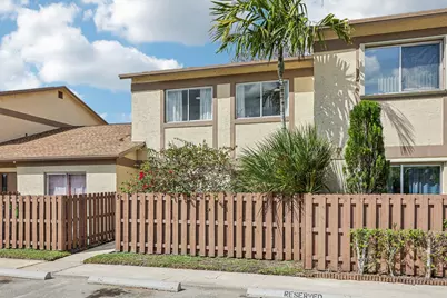 10625 NW 30th Place #5, Sunrise, FL 33322 - Photo 2