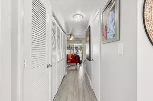 10625 NW 30th Pl, Sunrise, FL 33322 - Photo 4